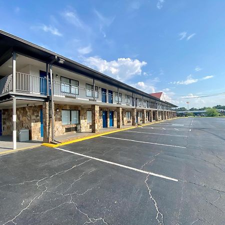 Motel 6 Manchester Tn Eksteriør bilde