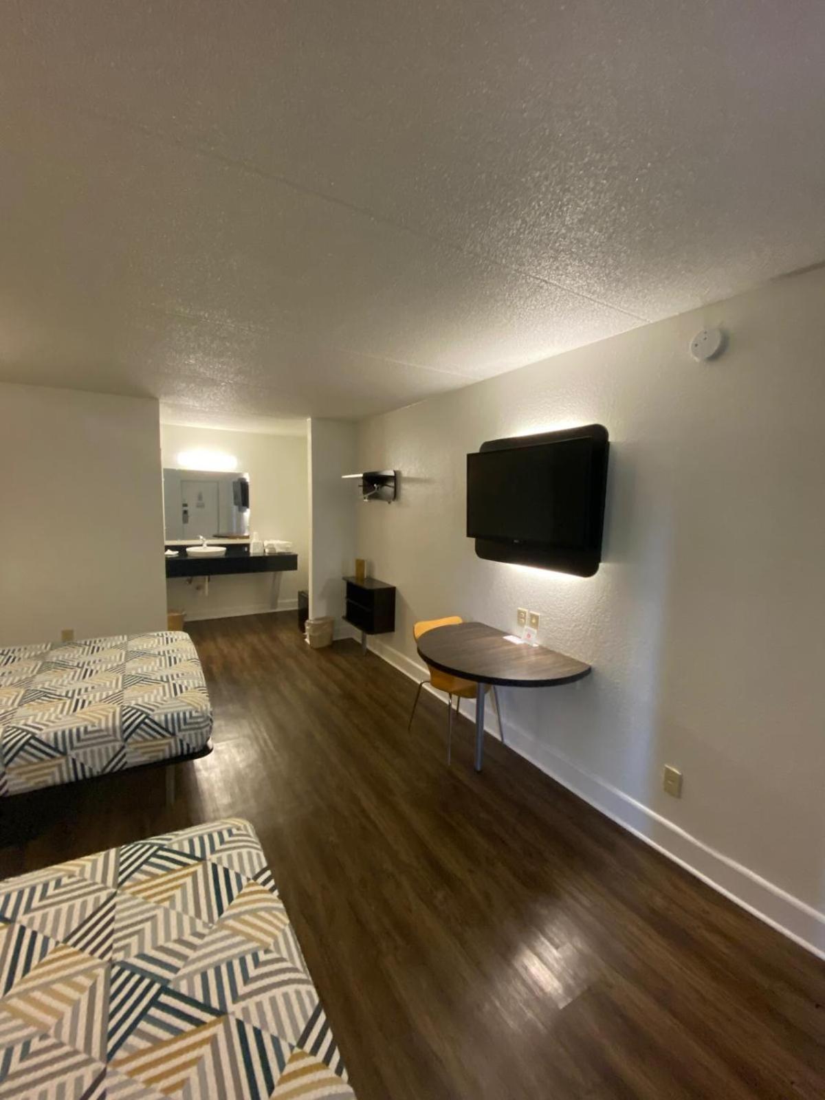 Motel 6 Manchester Tn Eksteriør bilde