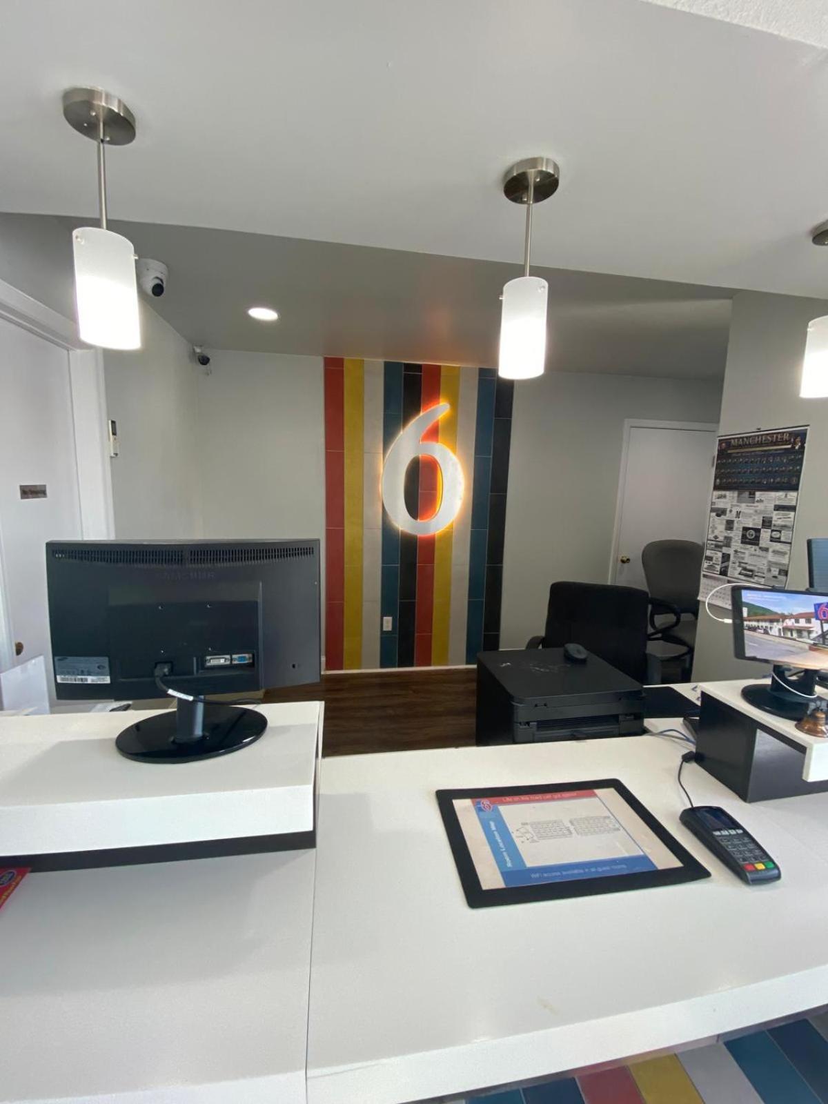 Motel 6 Manchester Tn Eksteriør bilde